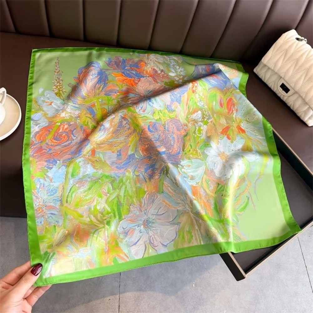 Nuovo Foulard Quadrato di Luss - Luxury Bags China recensione e prezzo
