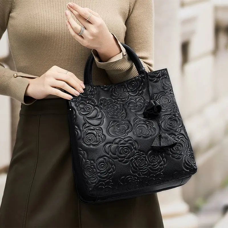 Borsa floreale da donna elegan - Luxury Bags Leather recensione e prezzo