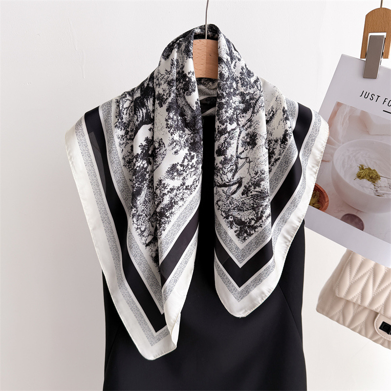 Sciarpe stampate nella giungla - Luxury Bags China recensione e prezzo